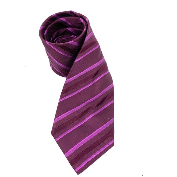 Vintage ETON Ganghester Shades of Red Silk Striped Repp Necktie Made in France - Picture 2 of 7